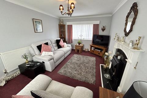 3 bedroom terraced house for sale, Maes Glas, Rhos on Sea