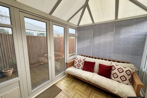 2 Dowman Place, Wyke Regis, Weymouth, DT4 9XR