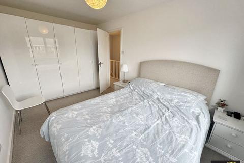 2 Dowman Place, Wyke Regis, Weymouth, DT4 9XR