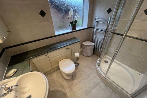 3 bedroom semi-detached bungalow for sale, Jordan Avenue, Oldham OL2