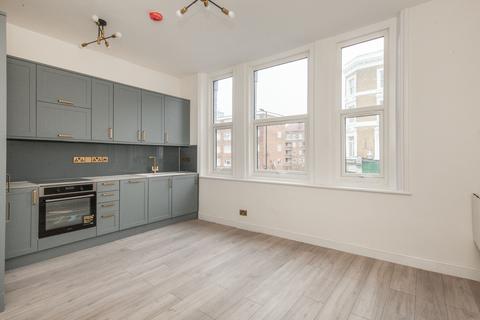 1 bedroom flat to rent, Camberwell Road Greater London SE5