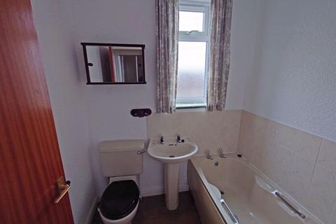 121 Weeland Road, Sharlston Common, Wakefield, WF4 1DA