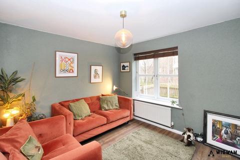 2 bedroom property for sale, Village Green Way, Hull, HU7