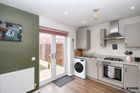 2 bedroom property for sale, Village Green Way, Hull, HU7