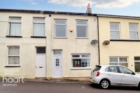 2 bedroom terraced house to rent, Oxford Terrace, PONTYPOOL