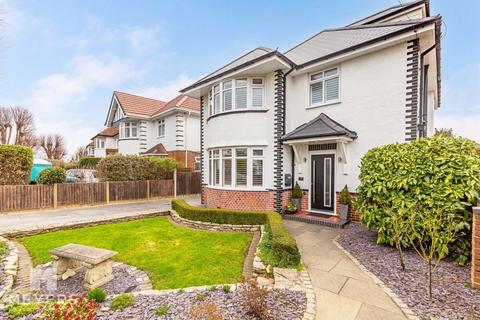 4 bedroom detached house for sale, Lombard Avenue, Bournemouth