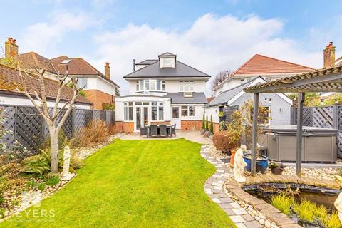 4 bedroom detached house for sale, Lombard Avenue, Bournemouth