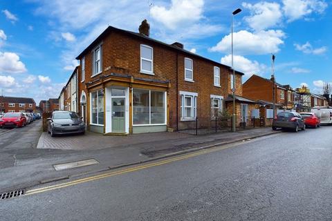 4 bedroom detached house for sale, Seymour Road, Linden