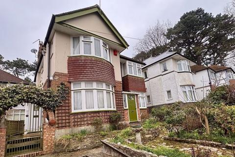 4 bedroom detached house for sale, Tuckton Road, Southbourne