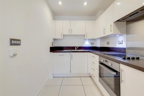 2 bedroom apartment to rent, Mandara Place, London SE8