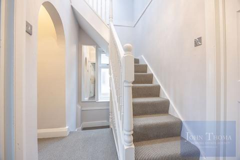 30 Lancelot Road, Hainault, Ilford, IG6 3BE