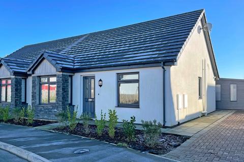 2 bedroom bungalow for sale, Parc Y Coed, Llangefni, Isle of Anglesey, LL77