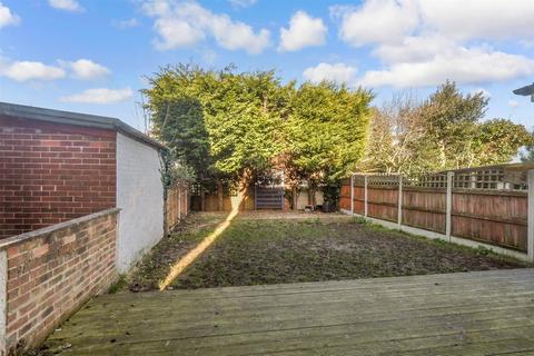 3 bedroom end of terrace house for sale, New Street, Canterbury, Kent