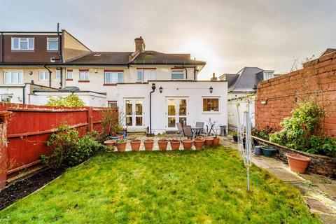 354 Windmill Road, London, W5 4UR