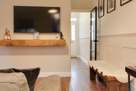 7 Beehive Lane, Chelmsford, CM2 9SU