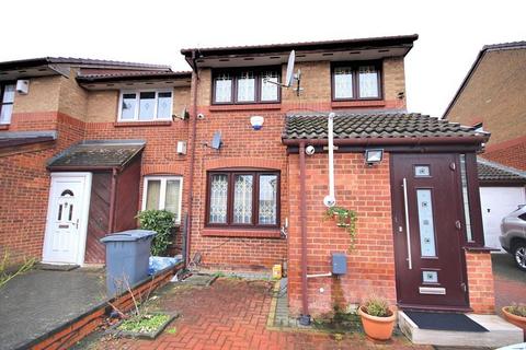 4 bedroom semi-detached house to rent, SUDBURY AVENUE, WEMBLEY, MIDDLESEX, HA0 3BE