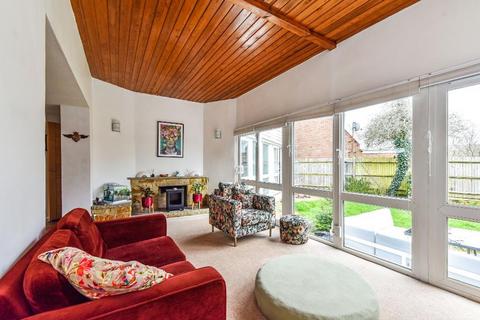 1 School Road, Upper Beeding, Steyning, BN44 3HY