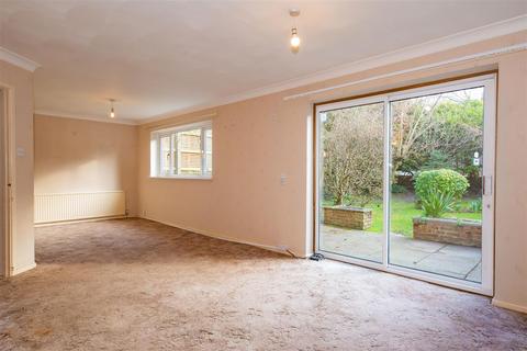 4 bedroom house for sale, Napoleon Avenue, Farnborough