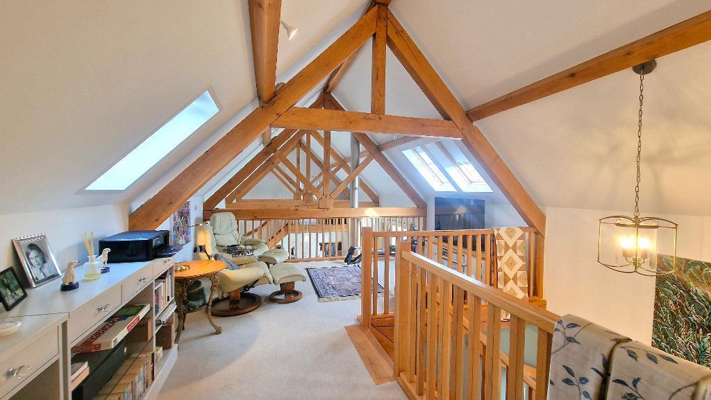 Galleried Landing/Snug