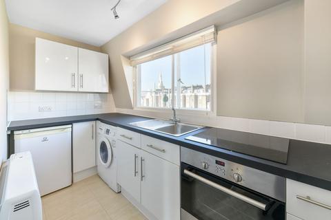 Studio to rent, Ebury Street, London