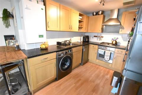 2 bedroom apartment to rent, Whytecliffe Road South, Purley, CR8