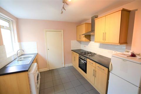 3 bedroom end of terrace house to rent, Colvin Road, Thornton Heath, Surrey, CR7