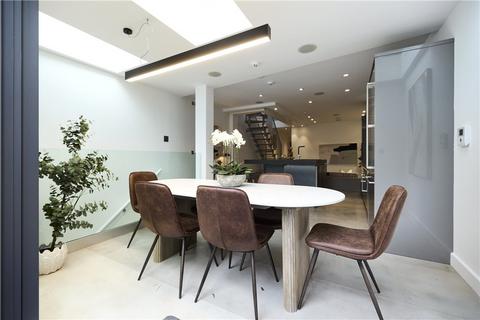 5 bedroom terraced house to rent, Hamilton Gardens, London, NW8