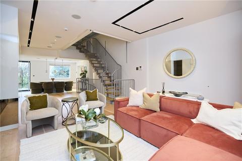5 bedroom terraced house to rent, Hamilton Gardens, London, NW8