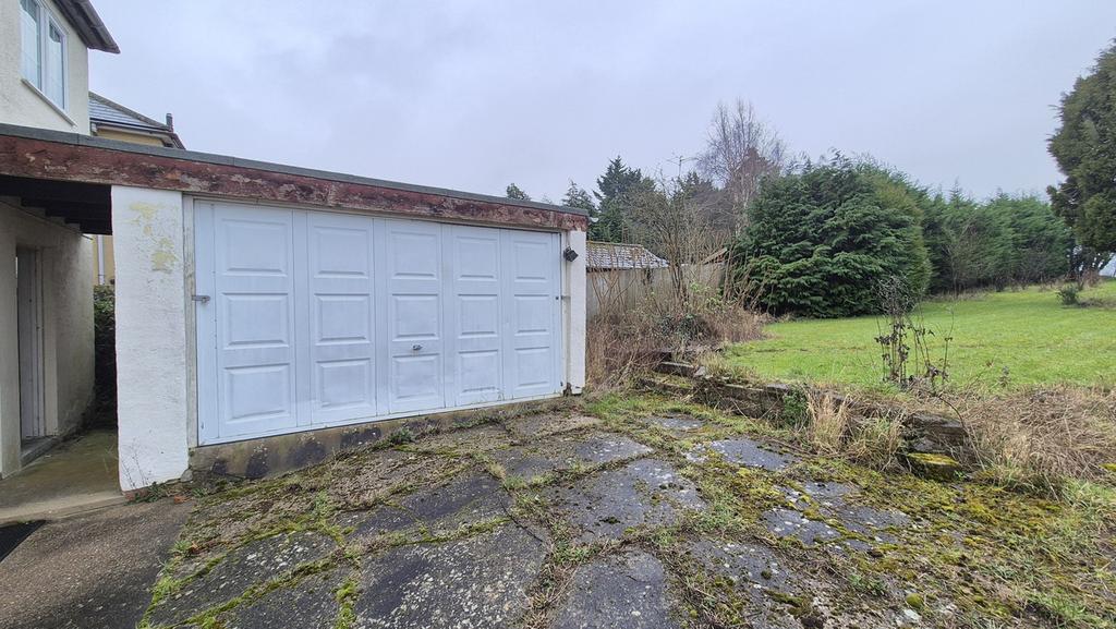 Double Garage