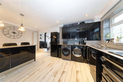 74 Edgewood Drive, Luton, LU2 8EX