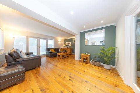 12 Balcombe Close, Luton, LU2 8HT