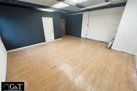 Warehouse to rent, Sapcote Trading Centre, Powke Lane, Cradley Heath