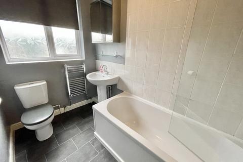 10 Redhill Close, Stourbridge, DY8 1NF