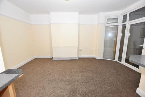 3 bedroom semi-detached house to rent, Wolverhampton Road South,Birmingham