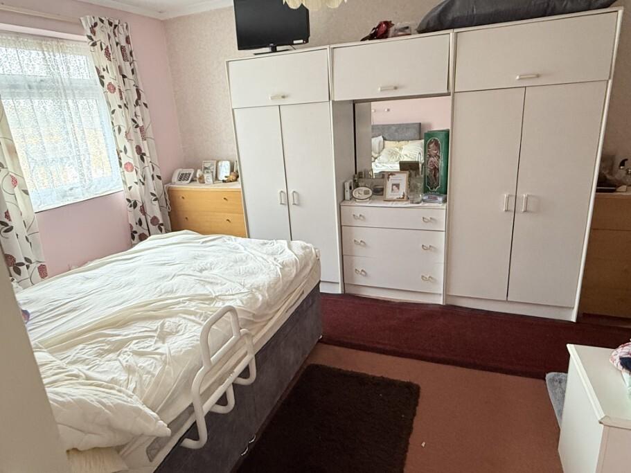 Bed 1 Pic 1
