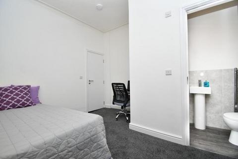 4 bedroom end of terrace house for sale, Pritchard Street, Lancashire BB11