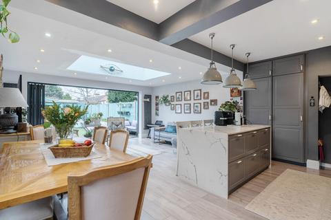 19 Lewis Road, Mitcham, CR4 3DF