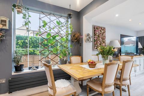 19 Lewis Road, Mitcham, CR4 3DF