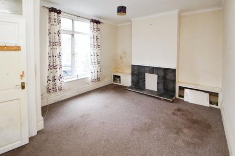 3 bedroom end of terrace house for sale, Bank Street, Glossop SK13