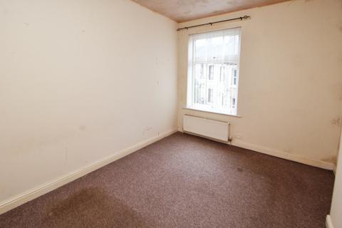 3 bedroom end of terrace house for sale, Bank Street, Glossop SK13