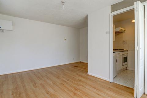 1 bedroom apartment for sale, Highfield Court, High Wycombe HP15