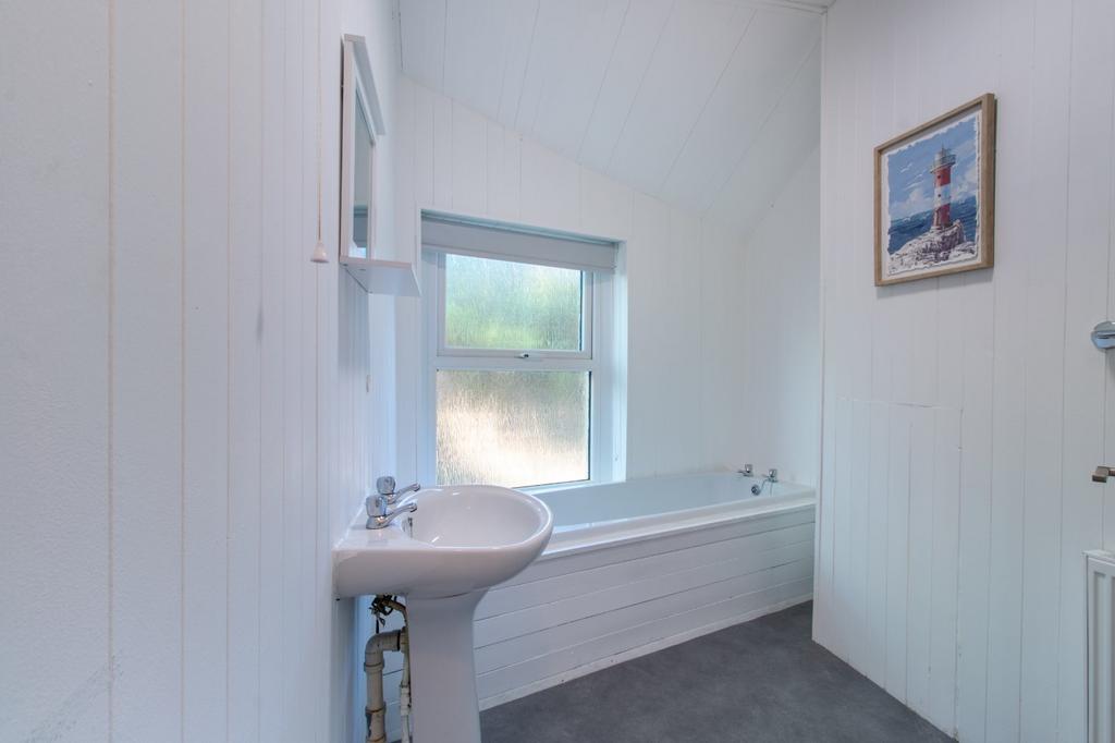 Bath &amp; Shower Room