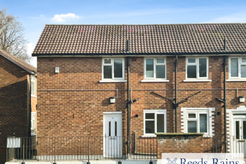 2 bedroom end of terrace house for sale, Ashfield Close, Greater Manchester M6