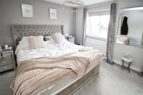7 Middlefield Close, Dunscroft, Doncaster, DN7 4GB