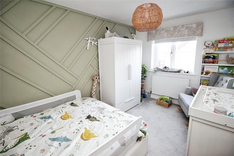 7 Middlefield Close, Dunscroft, Doncaster, DN7 4GB