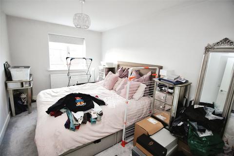 7 Middlefield Close, Dunscroft, Doncaster, DN7 4GB