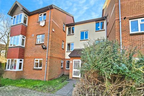51 Sterling Gardens, London, SE14 6DU