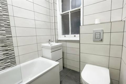 4 bedroom flat for sale, New Cross Road, London SE14