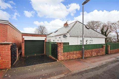 3 bedroom bungalow for sale, Glynwood Gardens, Gateshead NE9