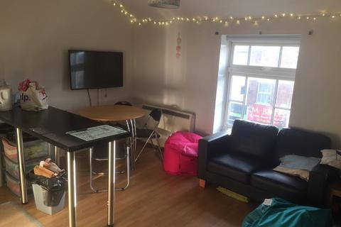 3 bedroom house to rent, Nottingham NG7